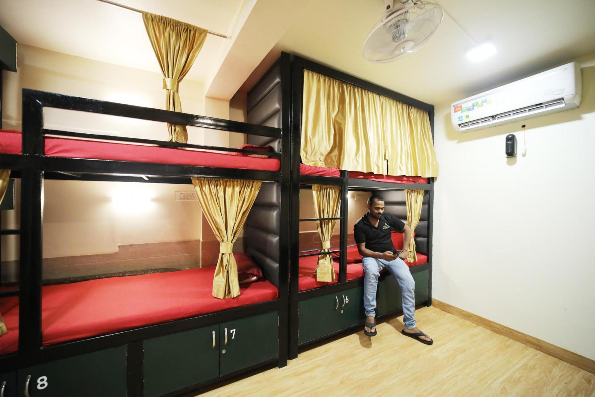 Social Hubz Hostel Mumbai Dış mekan fotoğraf