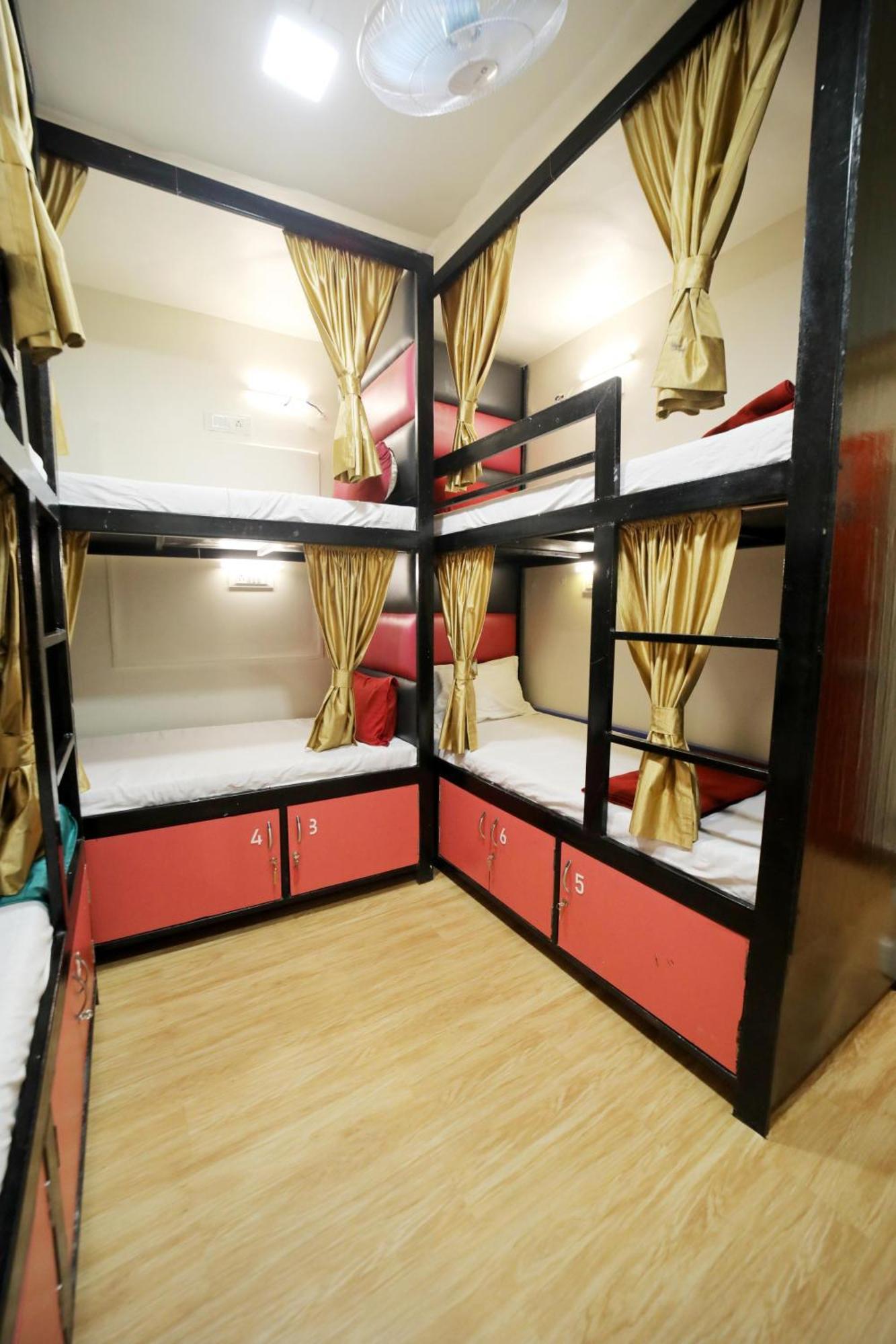 Social Hubz Hostel Mumbai Dış mekan fotoğraf